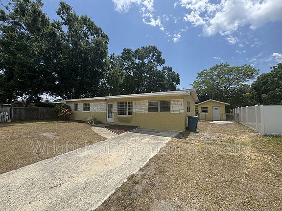 2nd image of 438 Country Club Dr