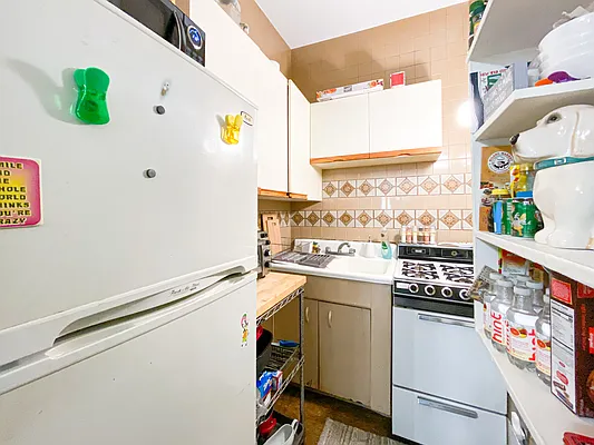 Rented by Blackwater Associates Inc. | media 25