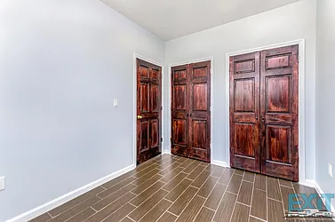 Rented by EXIT Realty Premium