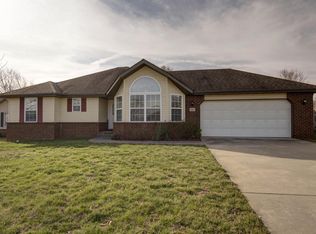 4882 W Kingsbury St, Springfield, MO 65802