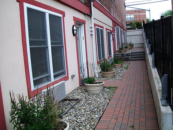 Private Entry on Ground Floor from Parking Lot