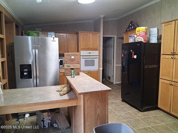 2nd image of 151 Nelson Spur Rd