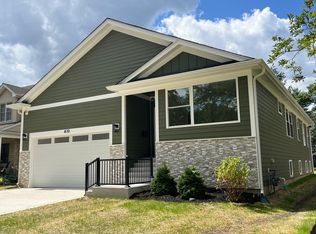 410 S Euclid Ave, Villa Park, IL