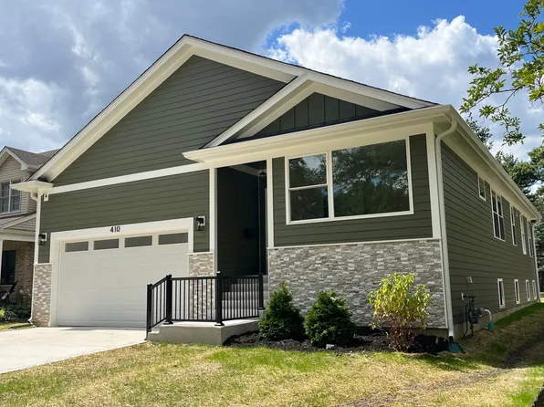 410 S Euclid Ave, Villa Park, IL 60181