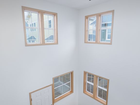 Interior 1 bedroom
