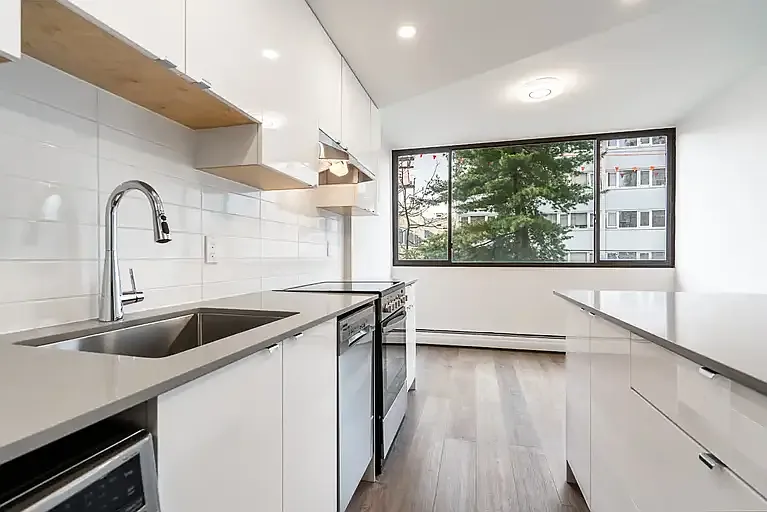 1260 Nelson St #801 — Photo 8
