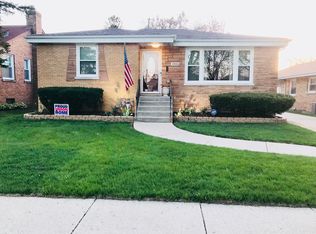 1906 Bristol Ave, Westchester, IL 60154