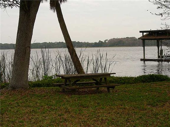 3rd image of W Canal Dr