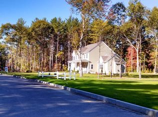 10 Wood Hollow Way, Bridgewater, MA 02339