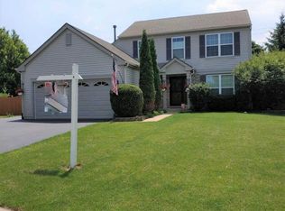 12068 Yellowstone Dr, Huntley, IL 60142