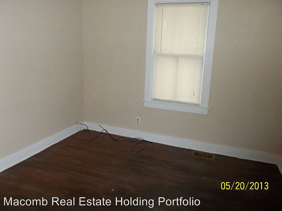 2nd image of 801 W Calhoun St