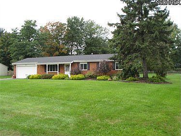2nd image of 8072 Wren Dr