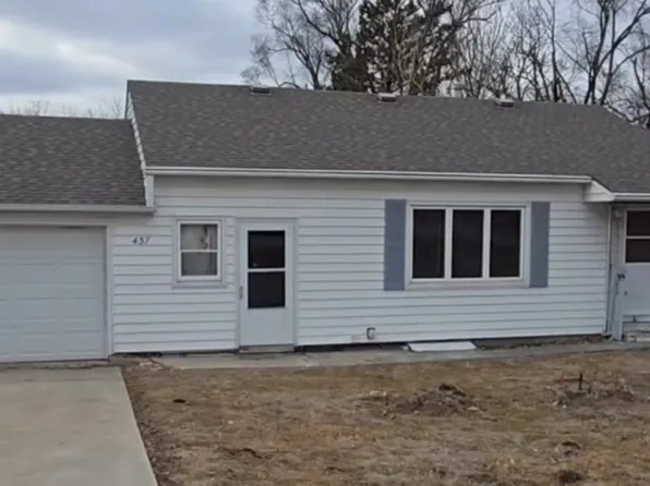 437 S League Rd, Colfax, IA 50054