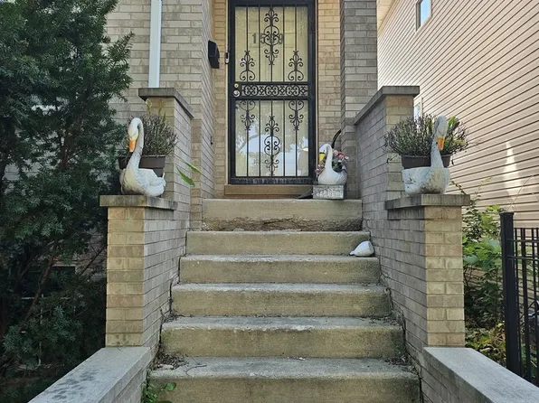 1509 S Karlov Ave, Chicago, IL 60623