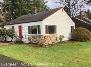 17941 SE Main St, Portland, OR 97233