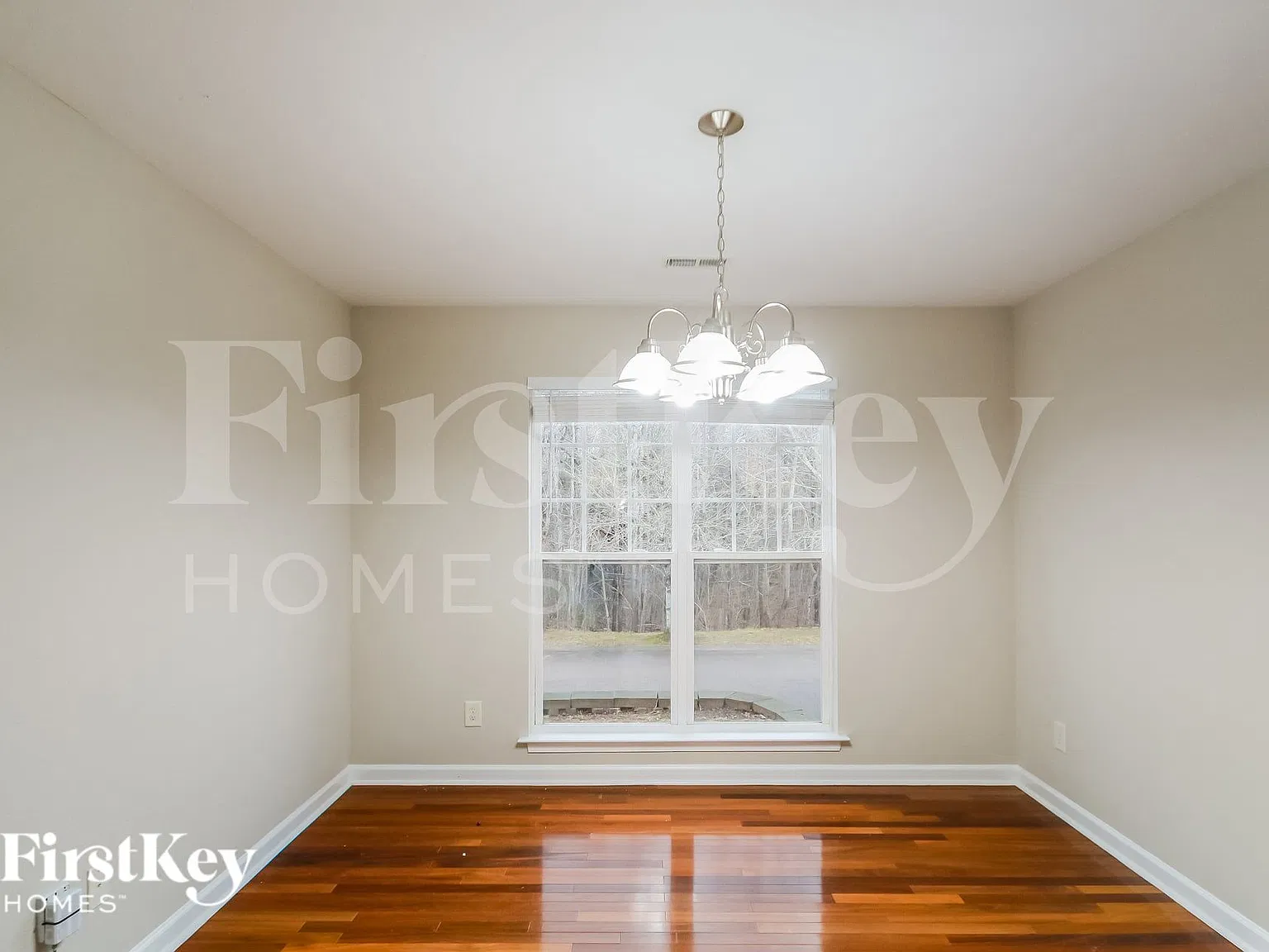 3 bed, 2.5 bath, 1670 sqft, $2,530 — Photo 4