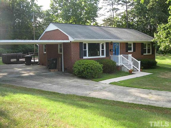 2nd image of 420 Fay Ct