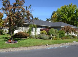 2421 Heritage Way, Medford, OR 97504