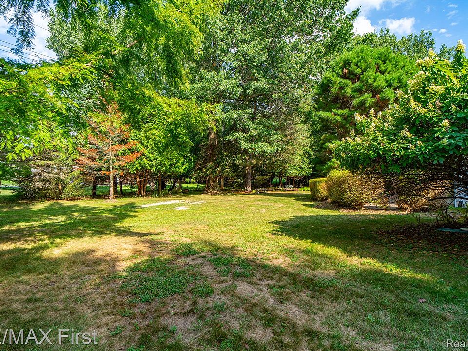 2669 Mcclintock Rd, photo 12