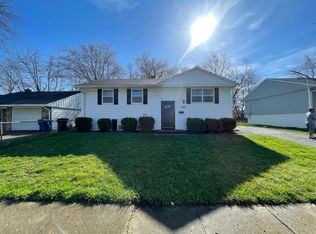 4055 Alsace Pl, Indianapolis, IN 46226