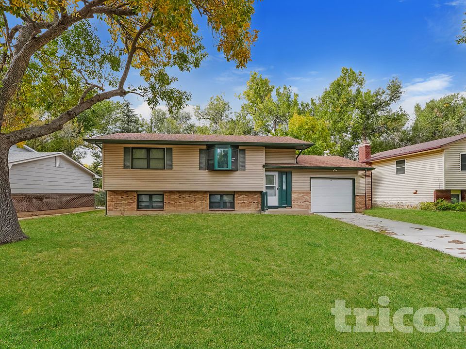1st image of 1006 De La Vista Pl