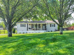 425 Halls Mill Rd, Shelbyville, TN 37160