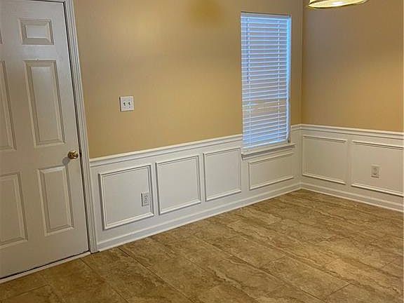 4th image of 1516 Cutters Mill Dr