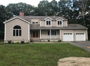 7 Mason Dr, Milford, MA 01757