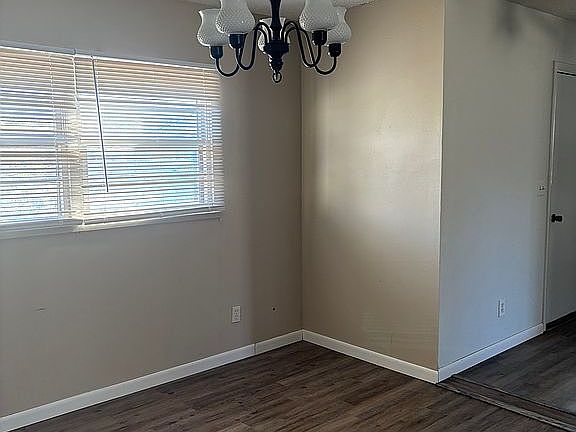 5th image of 214 Plum Ave