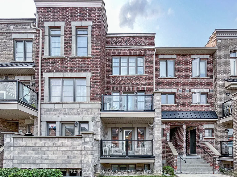 100 Parrotta Dr #92 — Photo 1
