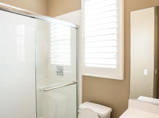 667 E Desert Willow Rd, Azusa, CA 91702