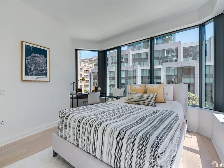 280 Spear St #4C — Photo 13