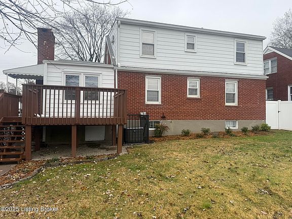 3rd image of 1818 Lewiston Dr