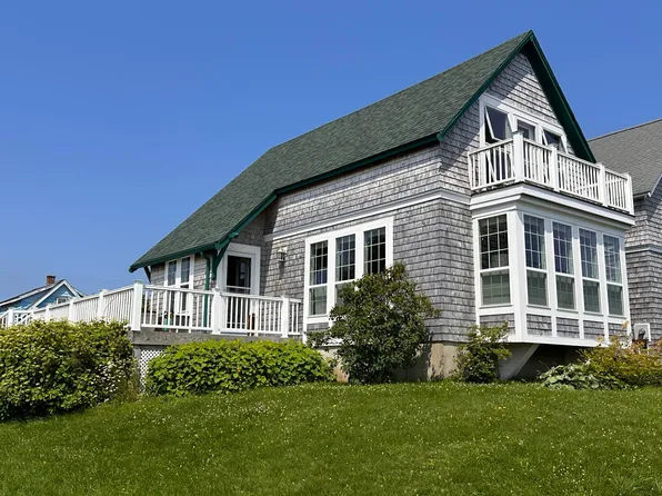 42 Dewey-Mowry Street, Lubec, ME 04652