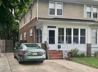 73 Main St, Roebling, NJ 08554