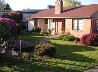 7728 S Lakeridge Dr, Seattle, WA 98178