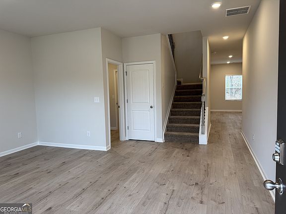 2nd image of 207 Crabapple Rd #266