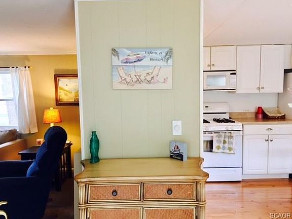 5th image of 23790 Cherry Ln