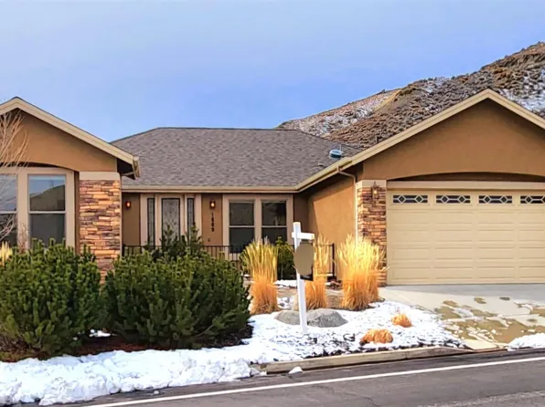 1669 Silver Oak Dr, Carson City, NV 89703