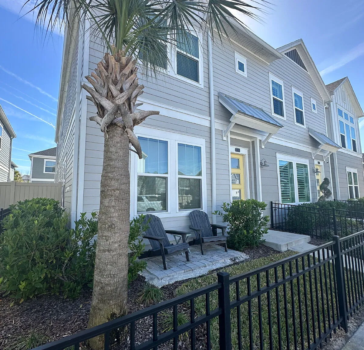 3 bed, 2.5 bath, 1722 sqft, $2,850 — Photo 1