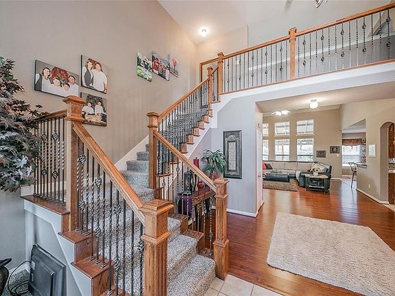5th image of 5208 Winterberry Ct