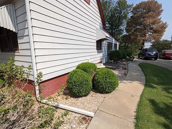 5th image of 514 N Walnut St