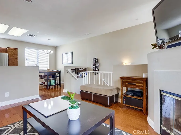 54 Santa Barbara Ct — Photo 11