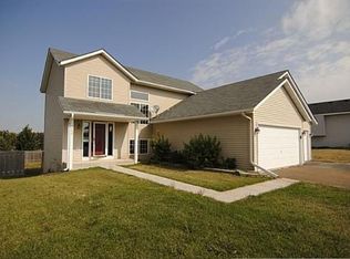 1004 Morningside Way, Belle Plaine, MN 56011