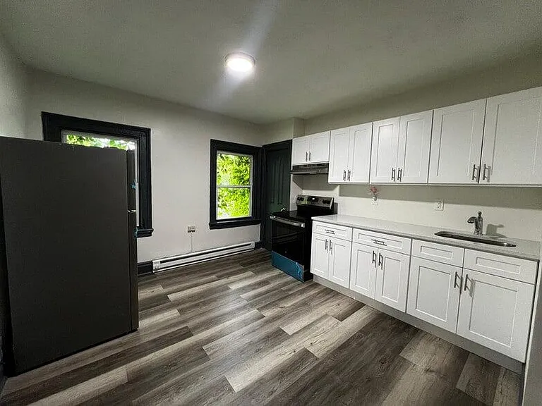 55 William St #1 — Photo 3
