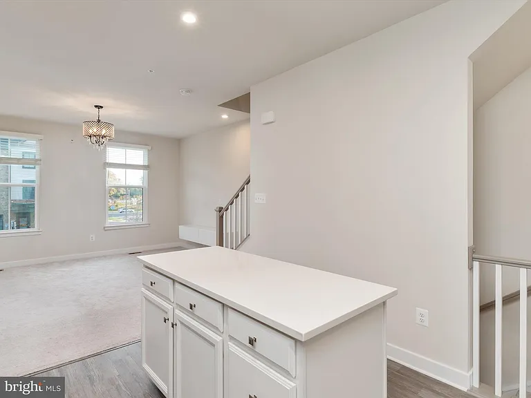 559 Levanna Lane Gln — Photo 14