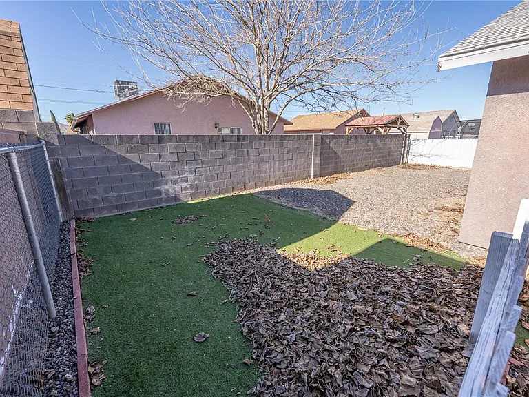 3571 N Moore St — Photo 26