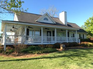 396 West Dr, Roopville, GA 30170