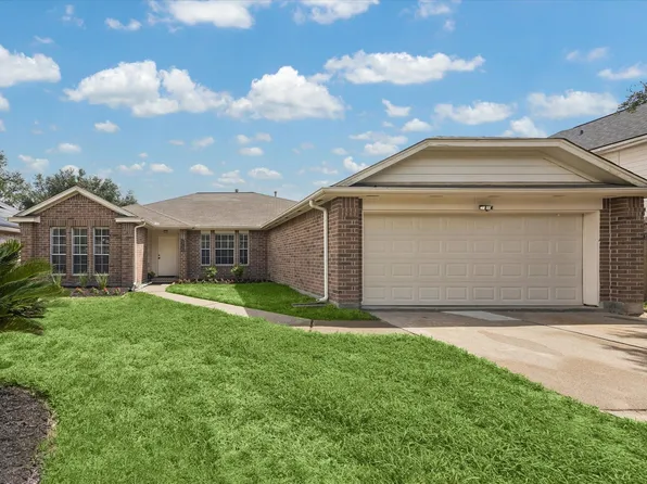 6902 Creek Village Dr, Katy, TX 77449