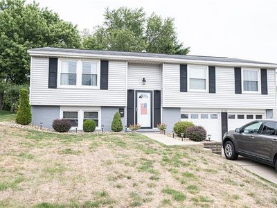 210 Oak Heights Dr, Oakdale, PA, 15071